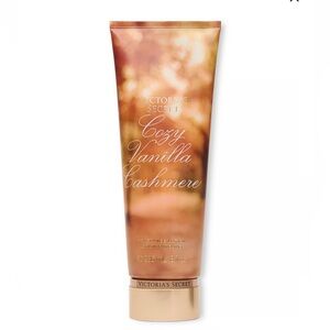 🍁Victoria’s Secret Cozy Vanilla Cashmere Fragrance Lotion Fall Scent 8oz